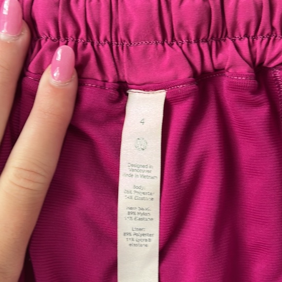 lululemon shorts - Picture 4 of 4